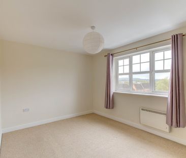 2 bed apartment to rent in Ash Drive, Northfield, B31 - Photo 2