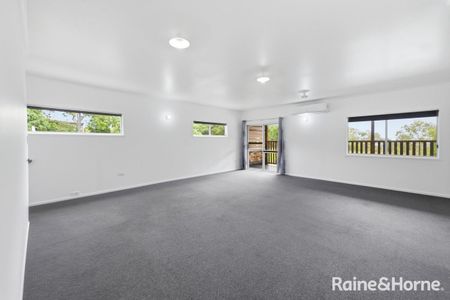 4 BEDROOM HOME SHOAL POINT - Photo 2
