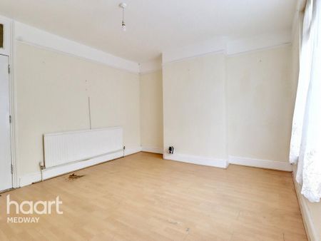 3 bedroom terraced house to rent - Photo 4