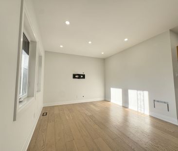 For Lease - 99 Twenty Sixth Street Unit# Main, Toronto, Ontario - Photo 3