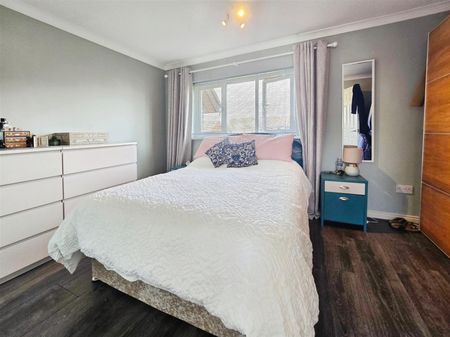1 Bedroom House to Rent in Dale Avenue, Wellingborough, NN8 - Photo 3