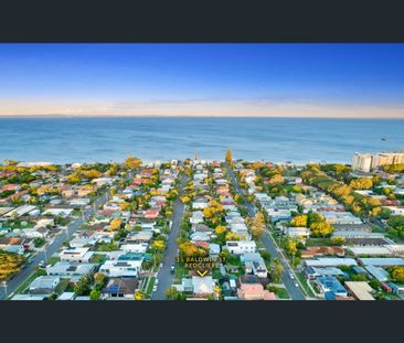 35 Baldwin Street, Redcliffe, Qld 4020 - Photo 4