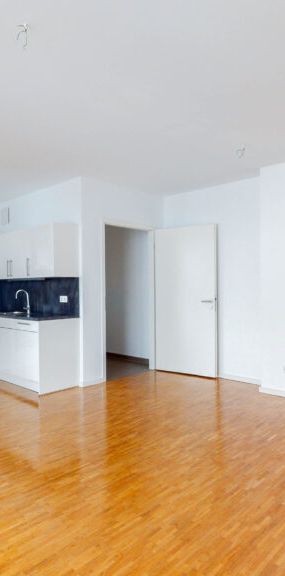 Moderne 2-Zimmer-Wohnung mit großzügigem Balkon! - Photo 1