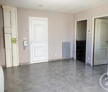 Location Appartement 2 pièces 40m² ROSIERES PRES TROYES 10430 - Photo 5