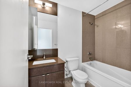 For Lease - 89 Dunfield Avenue Unit# 403, Toronto, Ontario - Photo 2