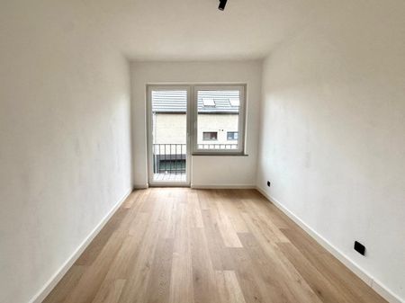 INSTAPKLAAR APPARTEMENT MET 2 TERRASSEN - Photo 3