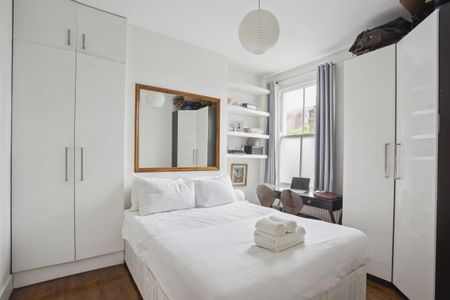 2 bedroom flat to rent - Photo 4