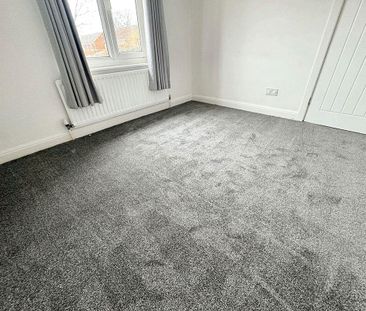 2 bed terraced house to rent in SR4 - Photo 6