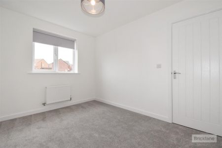 3 bed House To Let - Photo 5