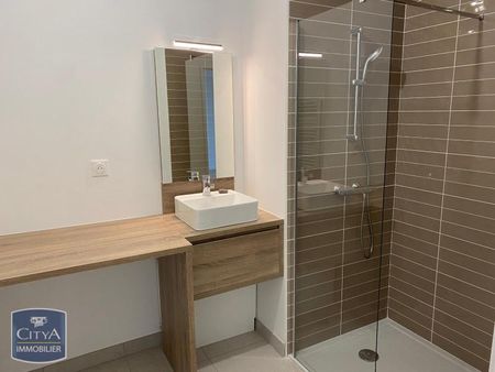 Location Appartement 2 pièces 43m² ST CYR SUR LOIRE 37540 - Photo 4