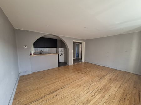 Location Appartement 3 pièces 62m² LA MADELEINE 59110 - Photo 4