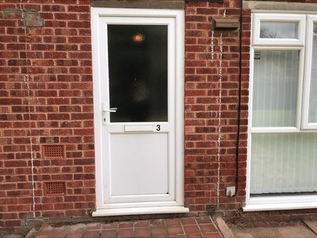 Elkstone Close, Worcester - Photo 2