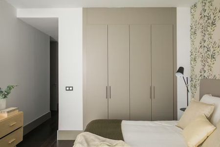 Calle de Víctor Hugo, Madrid, Community of Madrid 28004 - Photo 2