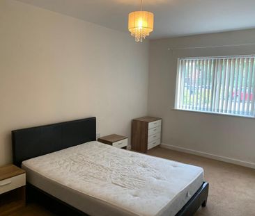 2 bedroom flat to rent - Photo 5