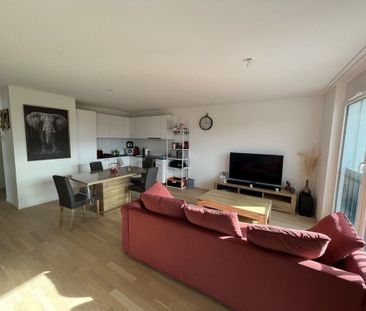 Ideally located - Photo 2