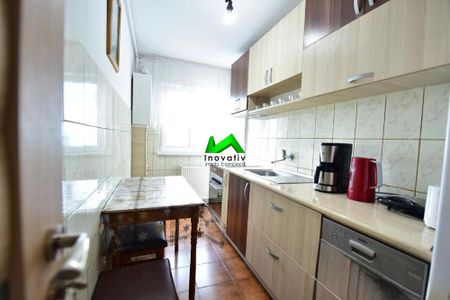 Apartament de inchiriat 3 camere Vasile Aaron - Photo 3