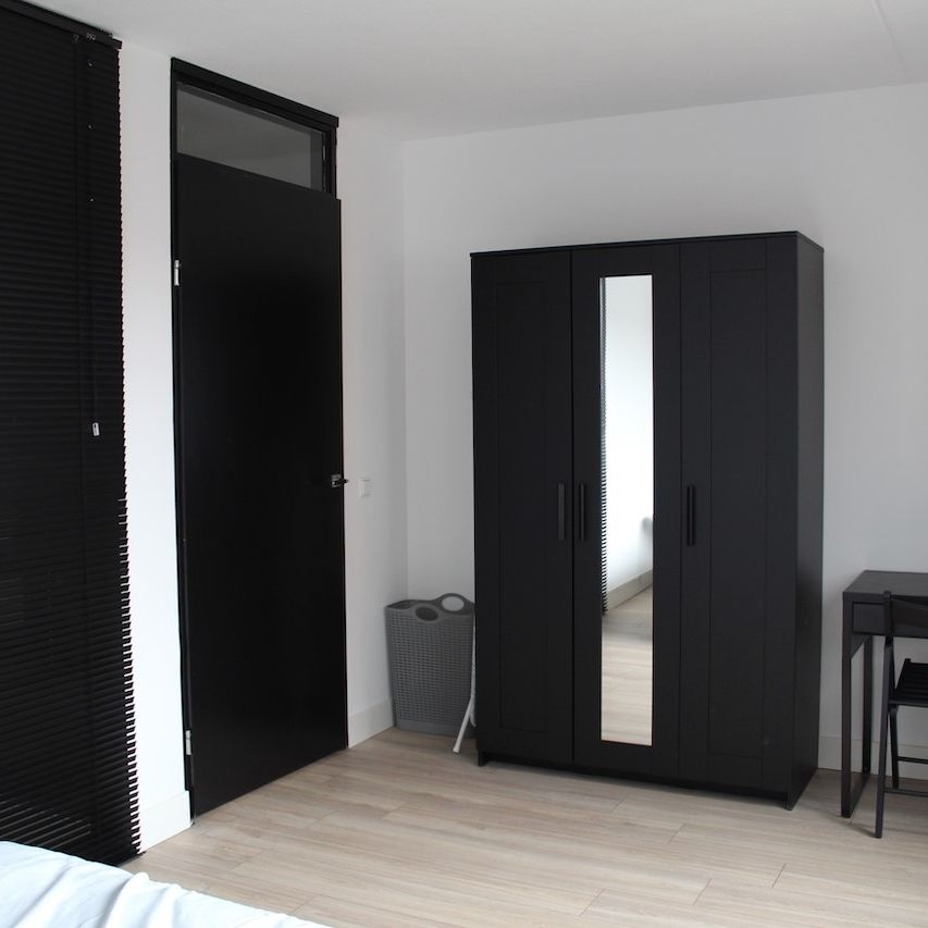 Klaas van Reeuwijkstraat, 2132 ZP, Hoofddorp - Photo 1