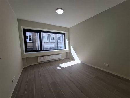 Appartement te huur - Foto 5