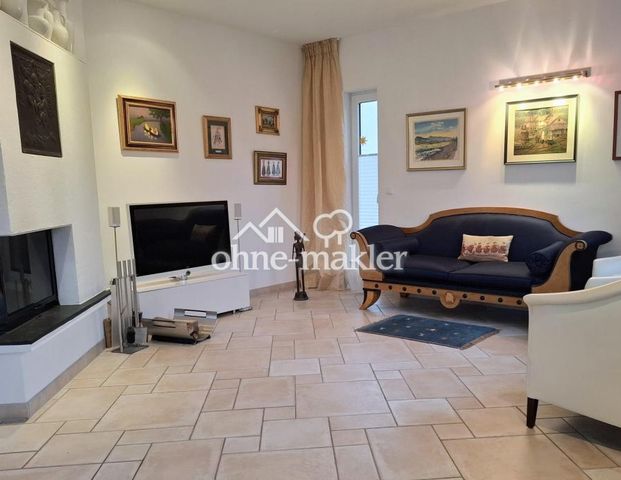 Lichtdurchflutetes Haus für 2,5 Jahre zu vermieten - Foto 1