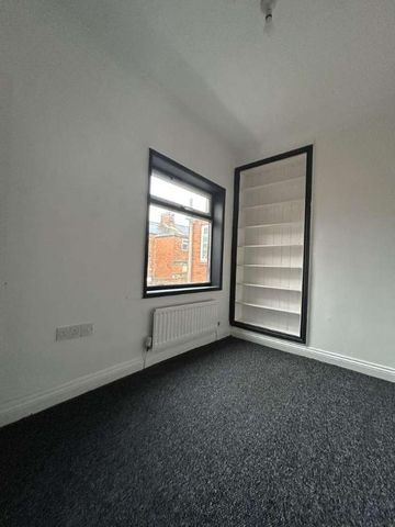 Waterloo Terrace, Shildon, DL4 - Photo 3