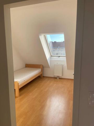 Modernes Wohn- und Geschäftshaus - Photo 2