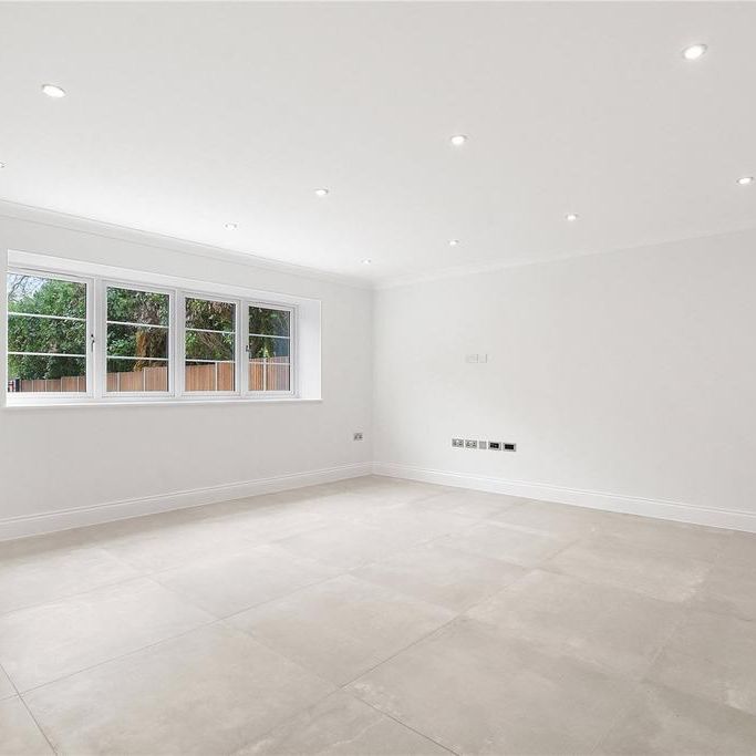 5 bedroom detached house to rent - Photo 1