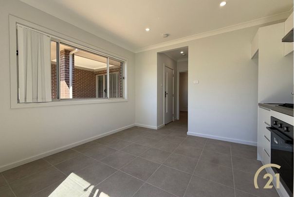 Brand New 1 Bedroom Granny Flat&excl; - Photo 1