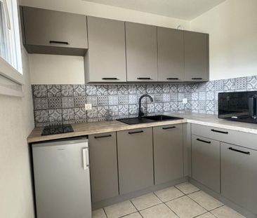 Location Appartement 1 pièce Meublé 32m² LA MOTTE SERVOLEX 73290 - Photo 3