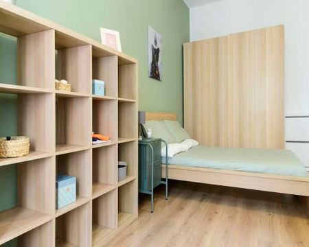 Via Mauro Macchi, Milan, Lombardy 20124 - Photo 2