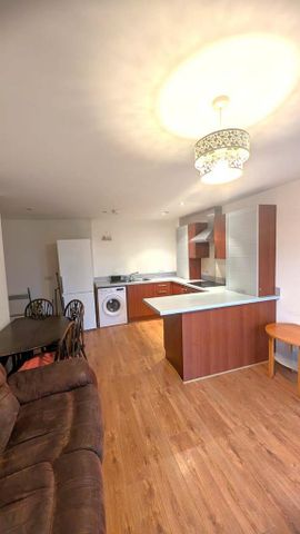 2 bedroom apartment to rent - Photo 2