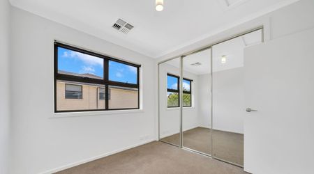 60 Pyers Street, St Clair SA 5011 - House For Rent | Domain - Photo 4