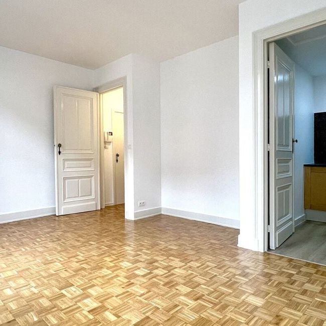 Appartement te huur in Brussel voor € 1.195 met 1 slaapkamer - Foto 1