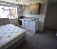 1 bed Apartment for Rent - Photo 2