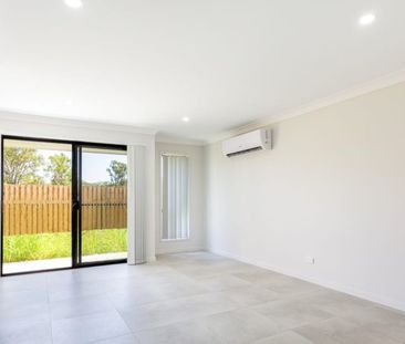 1 BEDROOM DUPLEX IN ROSEHAVEN ESTATE! - Photo 2