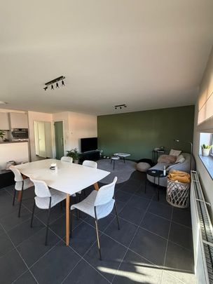 Appartement te huur - Foto 1