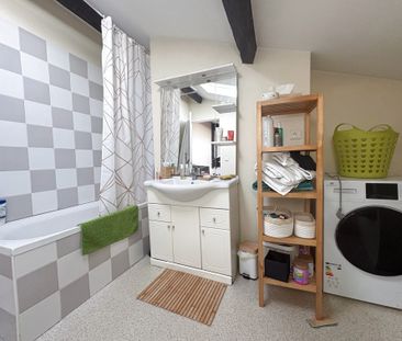 Location Appartement 2 pièces 43m² BORDEAUX 33000 - Photo 4