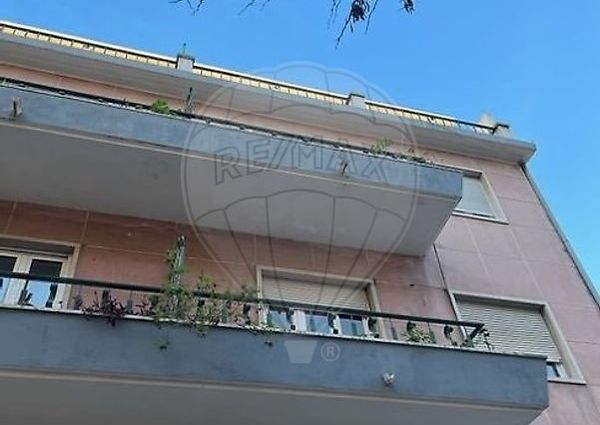 Apartamento T2 em Lisboa
