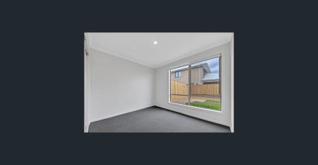 MODERN THREE-BEDROOM HOME IN THE ELEMENTS ESTATE - Photo 3