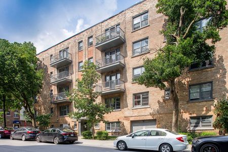 2105 Chomedey Street, Montréal, QC - Photo 2