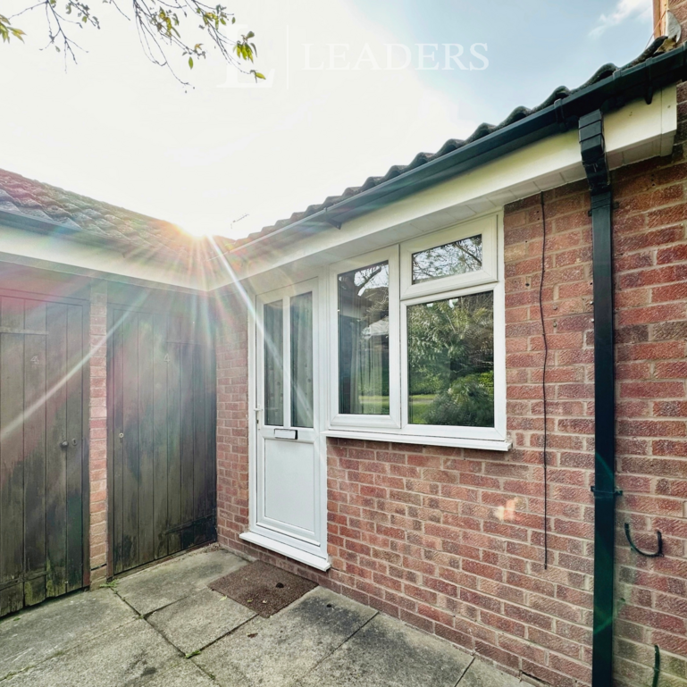 1 bedroom bungalow to rent - Photo 1