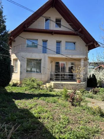 Casa de inchiriat in Gruia langa stadion CFR - Photo 3