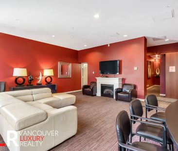 Condo in Downtown Vancouver, BC - Photo 1