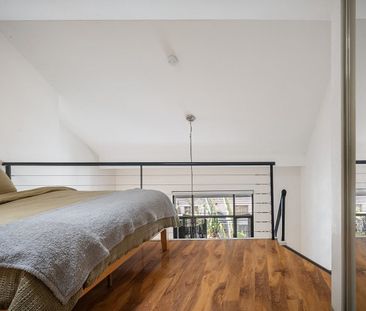 A Treetop Retreat in the Heart of Potts Point - Photo 5