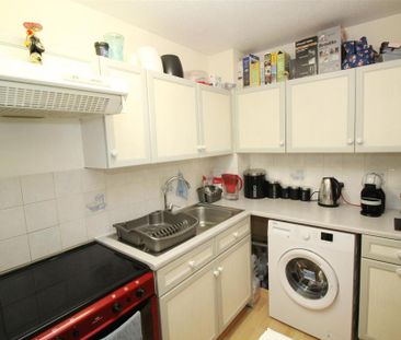 2 bedroom house to rent - Photo 3