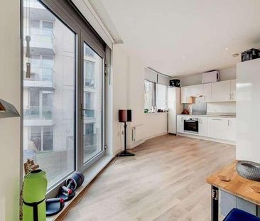 Plaza Gardens, East Putney, SW15 - Photo 5