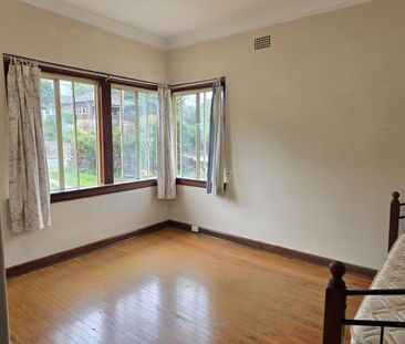 PARTIALLY FURNISHED 3 BEDROOM SEMI HOUSE - Photo 5