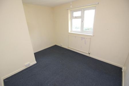 School House, Manor Drive North, New Malden - Photo 2