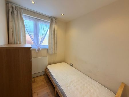2 bedroom maisonette to rent - Photo 3