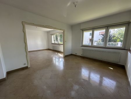 Location Appartement 4 pièces 106m² SELESTAT 67600 - Photo 3