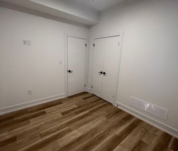 For Lease - 6129 Curlin Crescent, Niagara Falls, Ontario - Photo 3